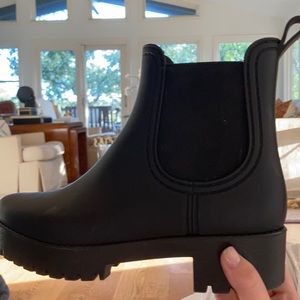 Black rain boot